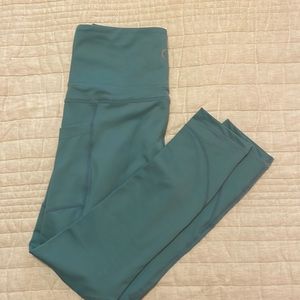 Light blue/aqua Zyia crop leggings size 4